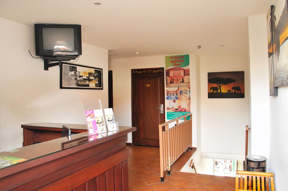 Bemo Corner Guest House 33/44