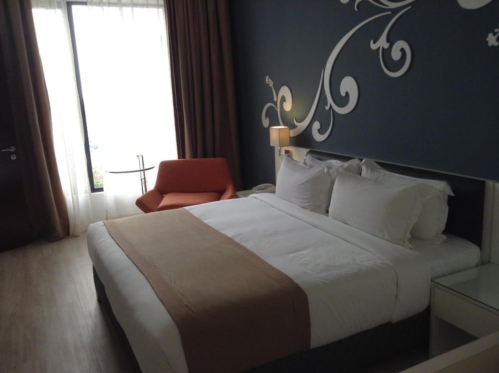 Kings Green Hotel 31/65