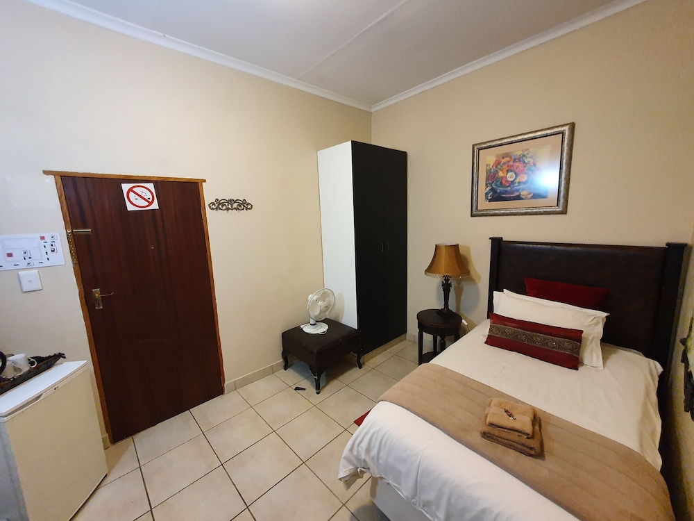 7Th Street Guesthouse 21/73
