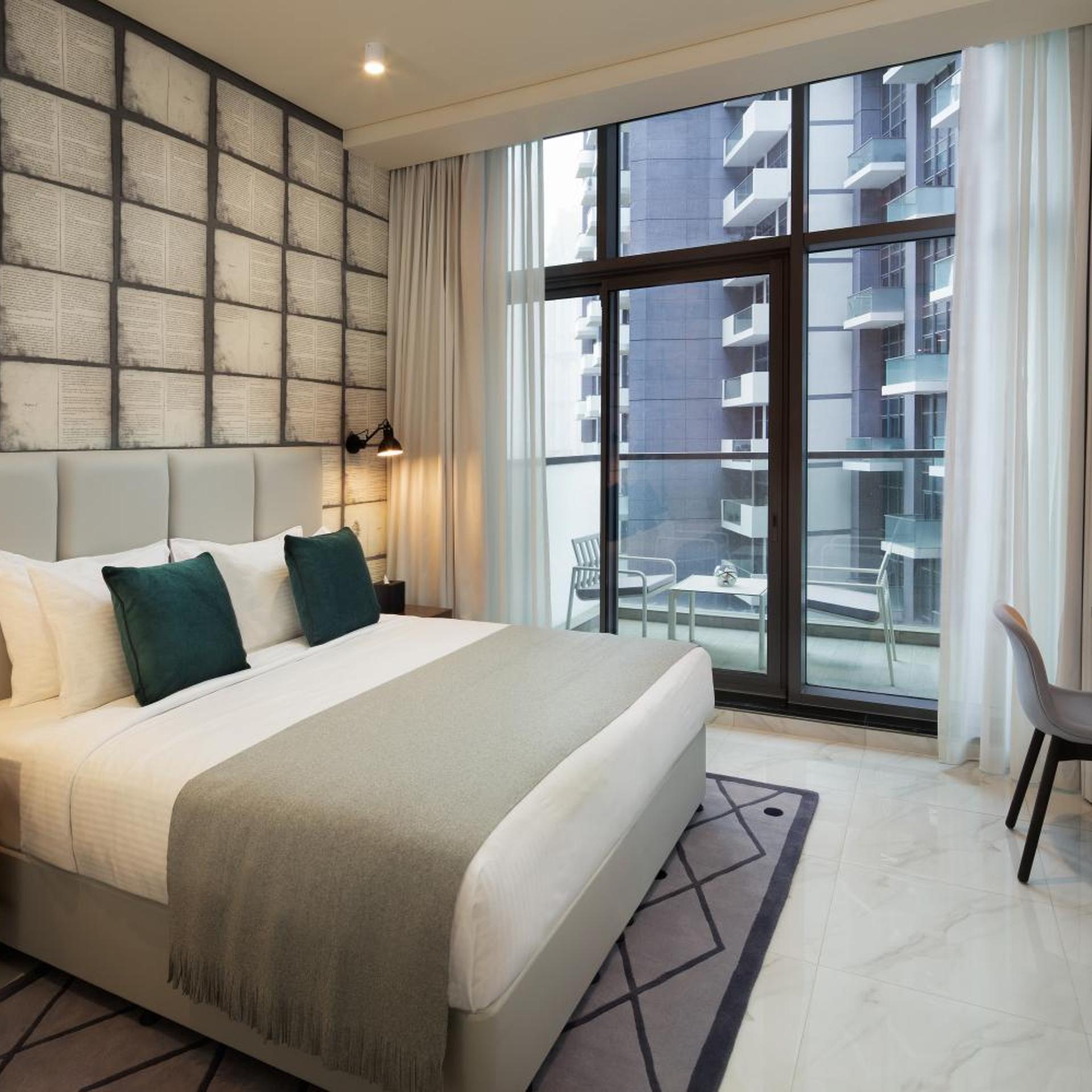 Executive, 2 Beds, Partial Burj Khalifa View
