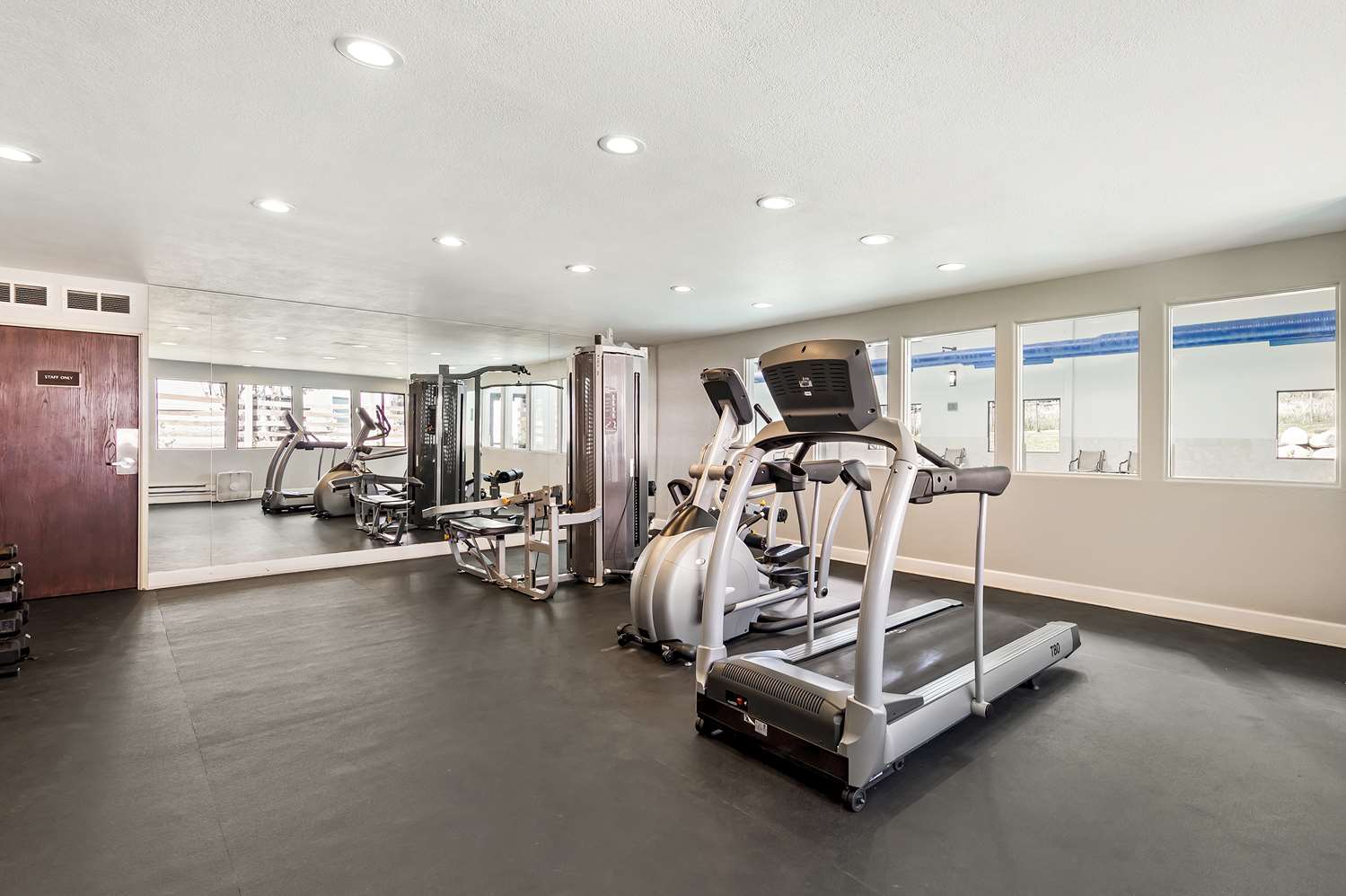 Best Western Plus Eagle/Vail Valley 25/41