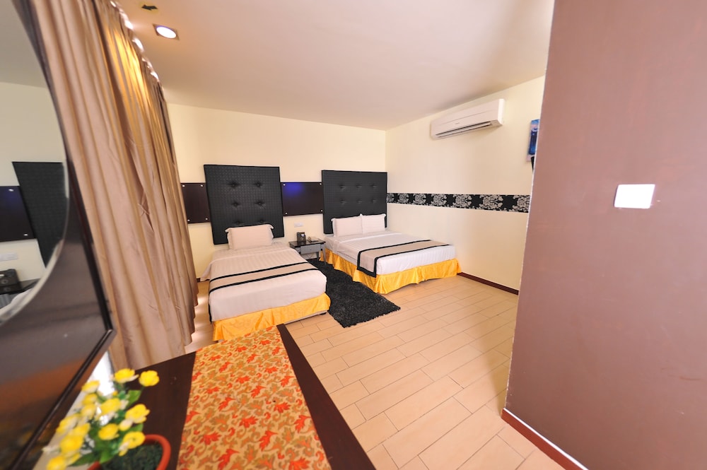 Shervinton Executive Boutique Hotel 27/60