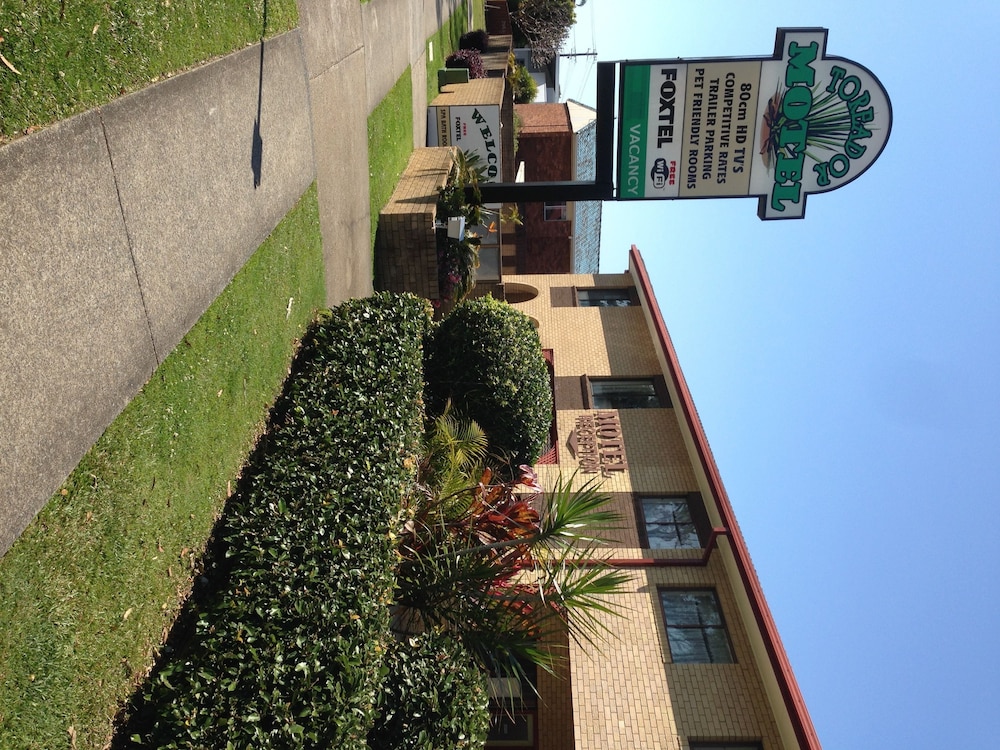 Toreador Motel 44/50