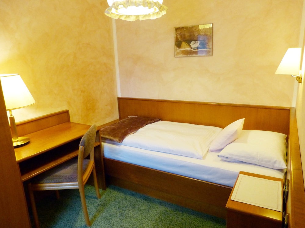 Hotel Wurms 16/47