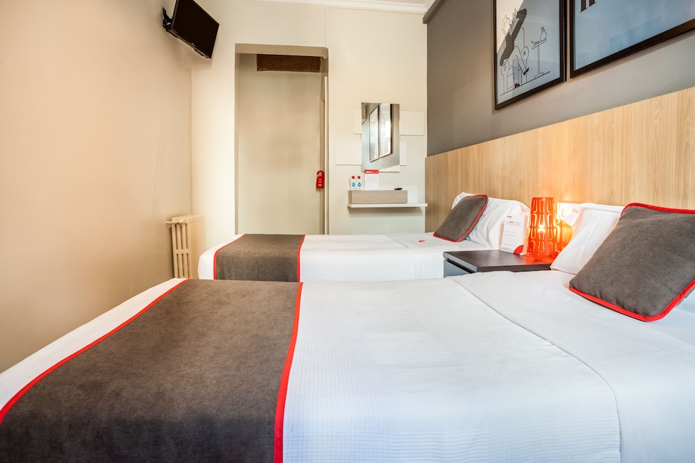 Hostal Las Murallas 17/50