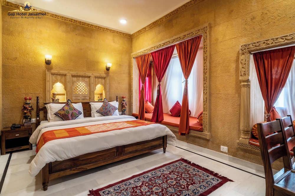 Gaji Hotel 20/64