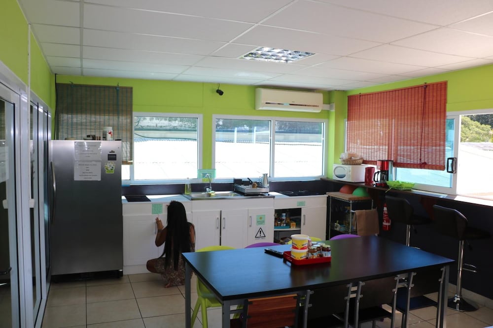 Mahana Lodge Hostel & Backpacker 47/69