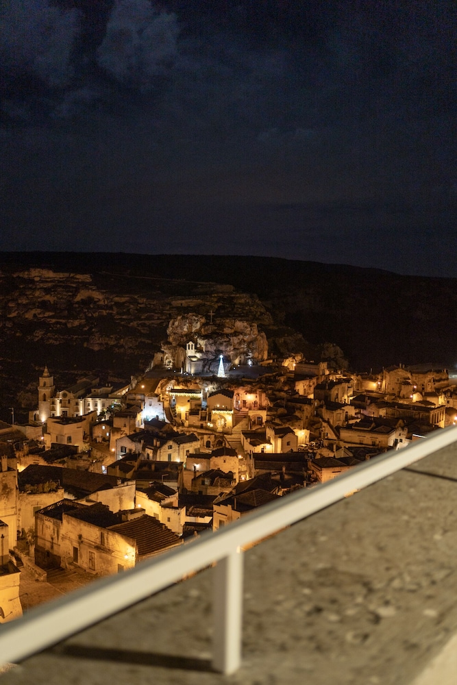 Albergo Italia 23/29