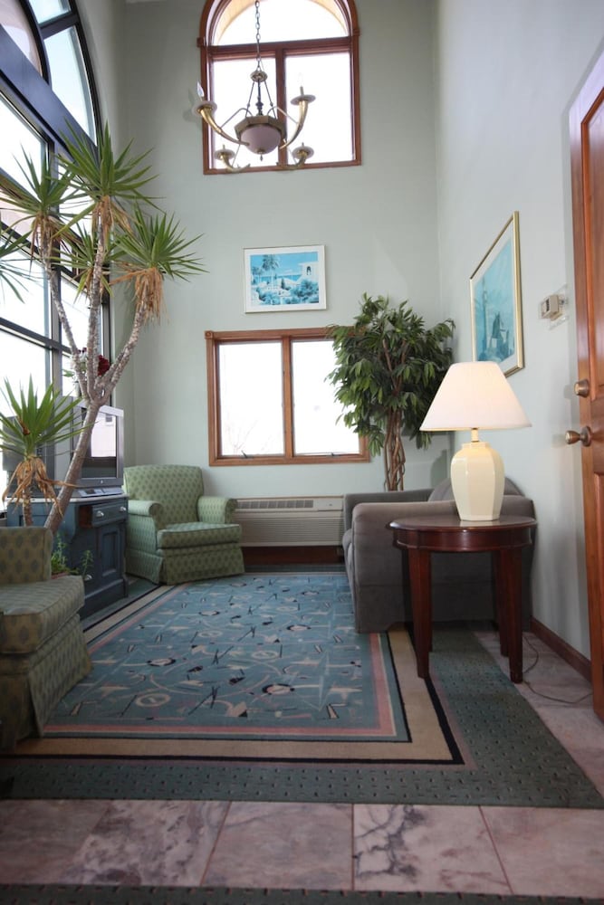 Calypso Boutique Hotel 25/29