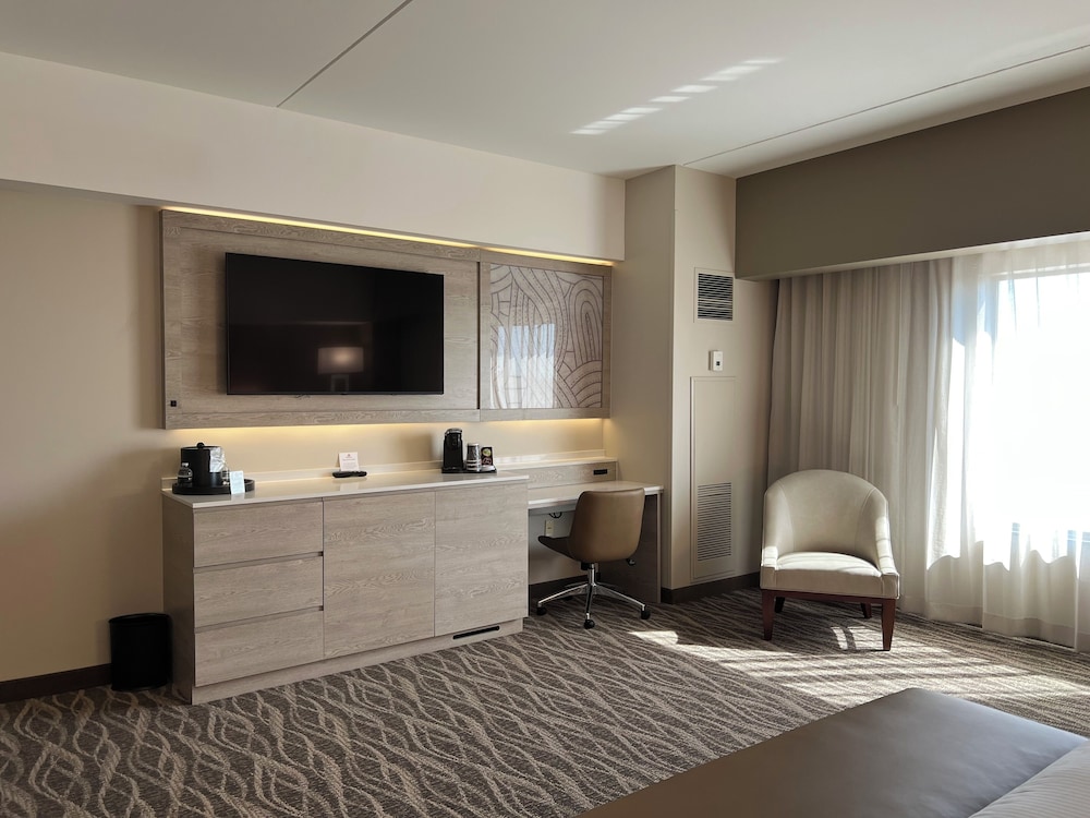 CHEROKEE CASINO & HOTEL WEST SILOAM SPRINGS 38/50