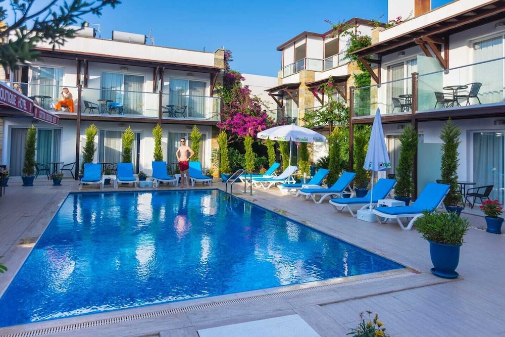 Cotton Boutique Hotel 2/34