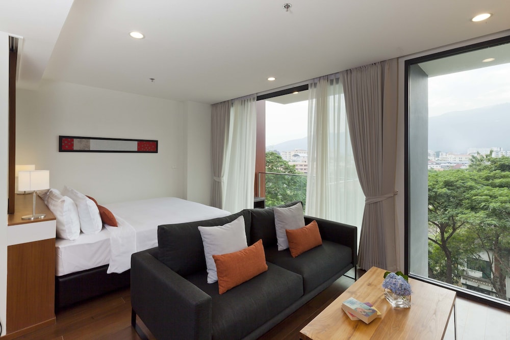 Eastin Tan Hotel Chiang Mai 50/78