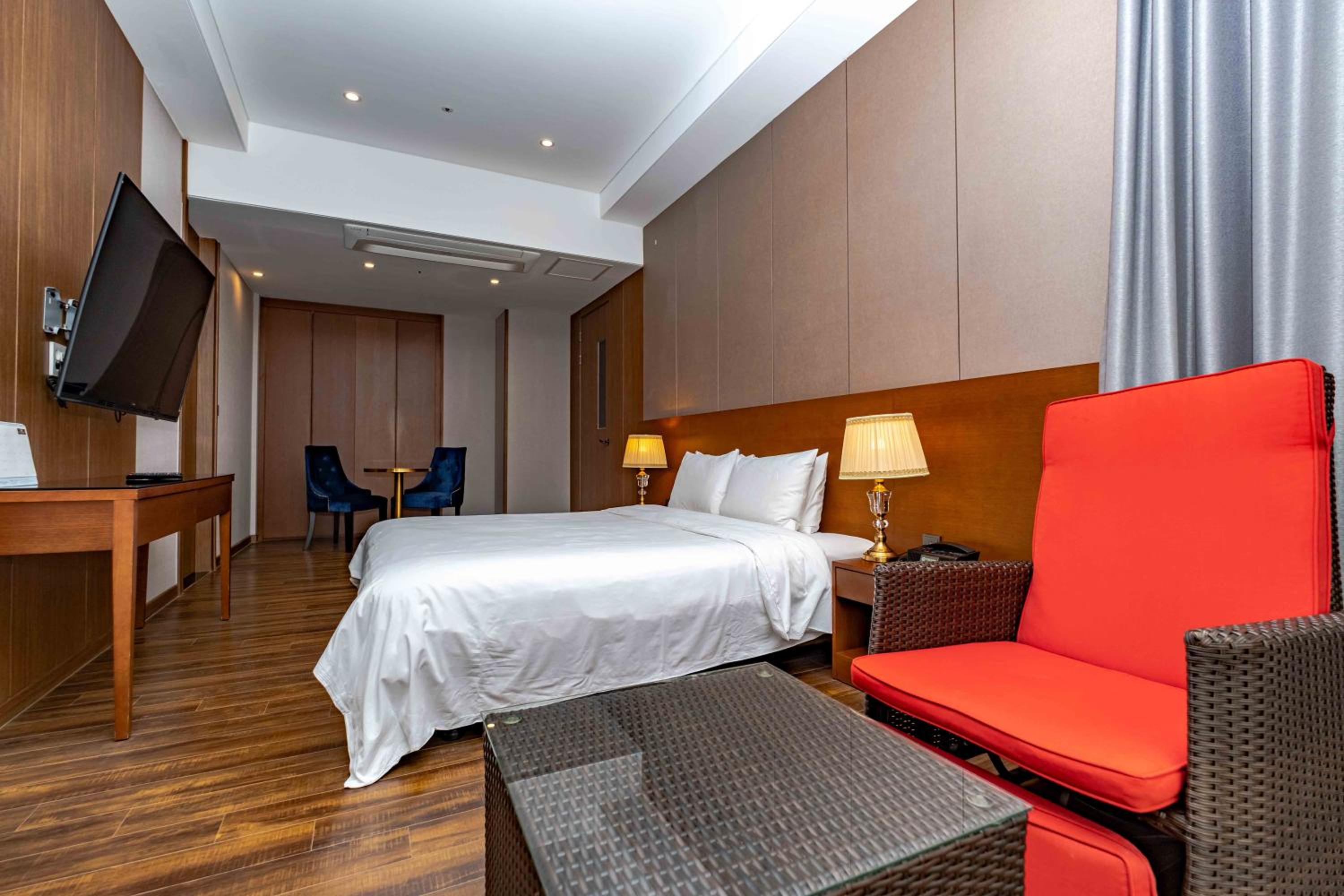 Royal, Ocean, Family, Suite, Dyne Oceano Hotel 10/10