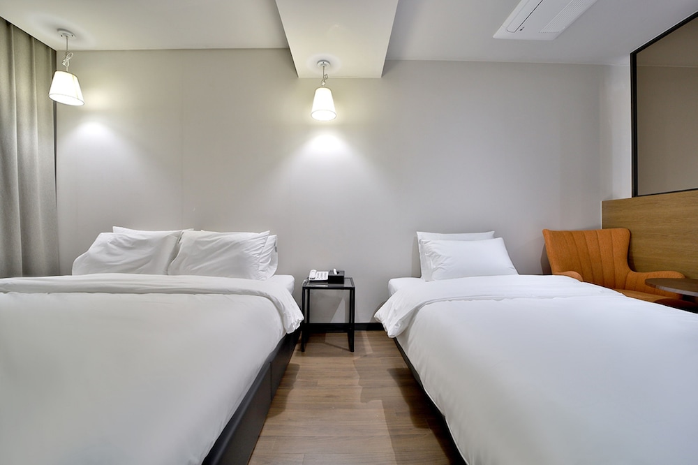 Seomyeon Hound Hotel 1St Street 16/54