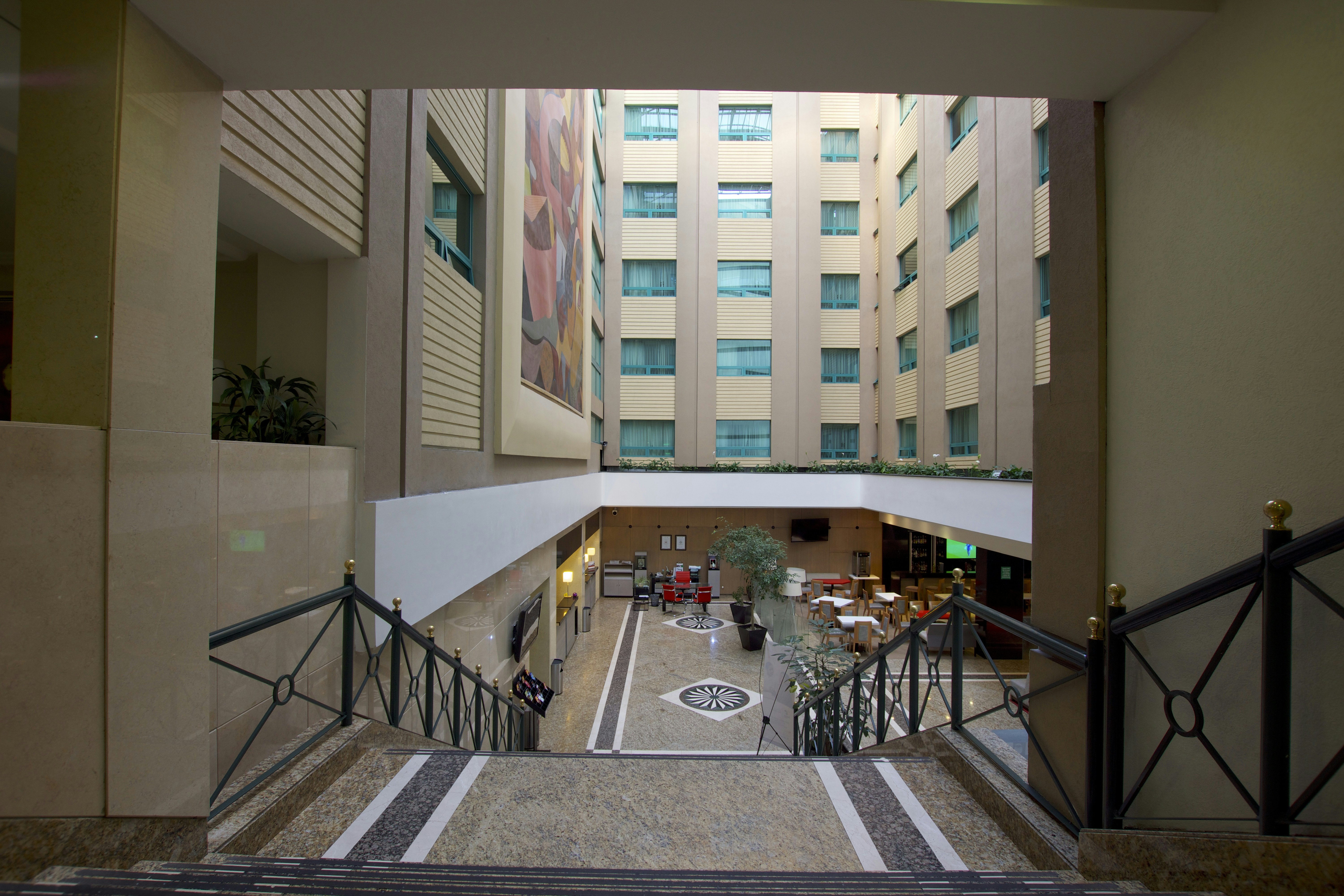 Holiday Inn Ciudad de Mexico Trade Center 6/80
