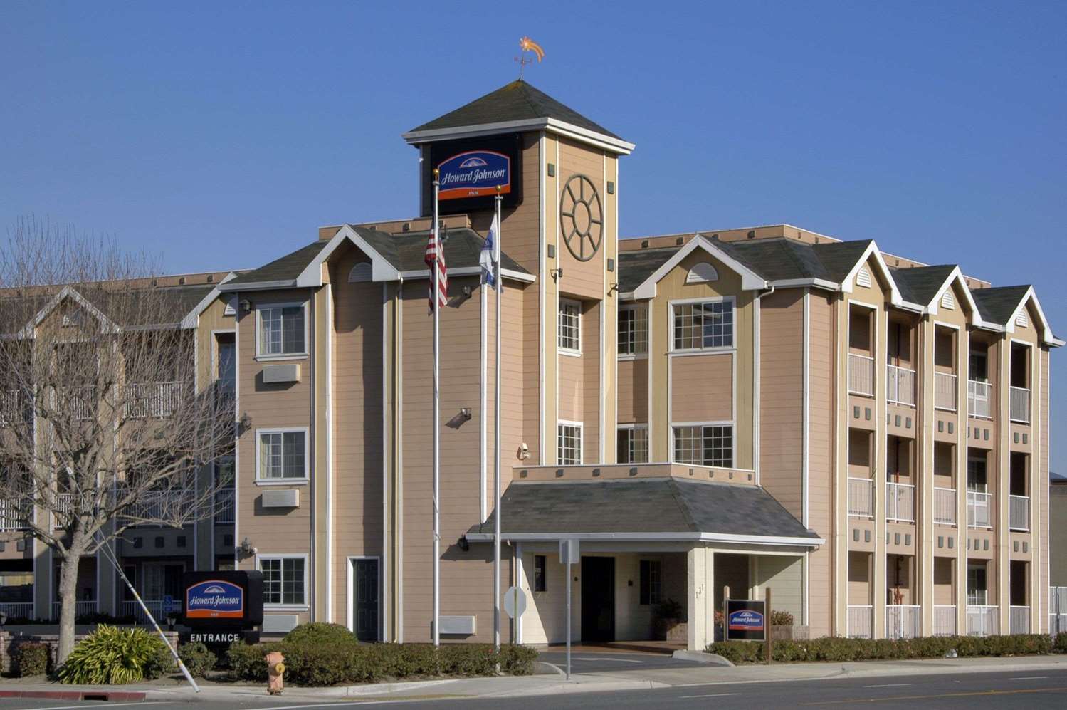 Howard Johnson By Wyndham Salinas 14/16