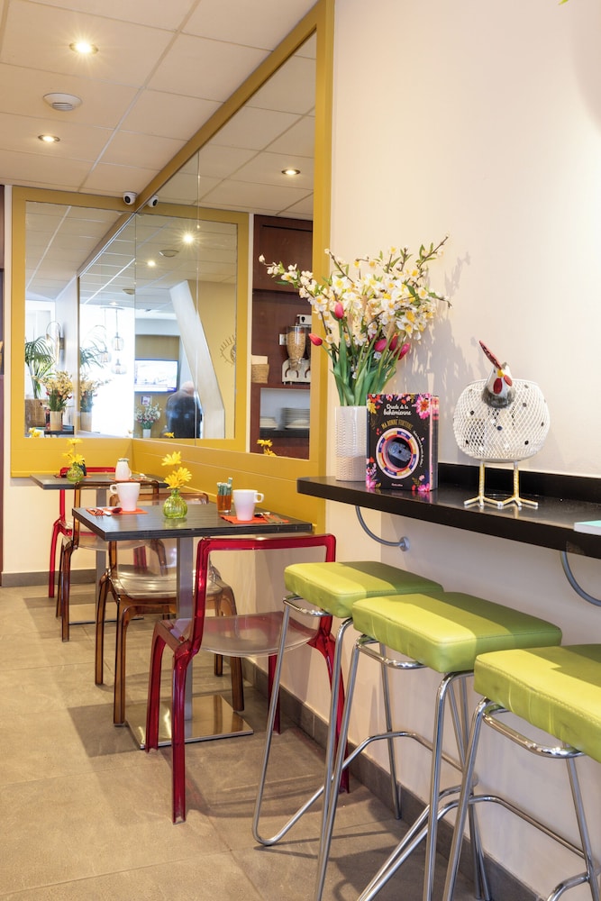 Accueil Hotel Paris Pigalle Montmartre 46/61