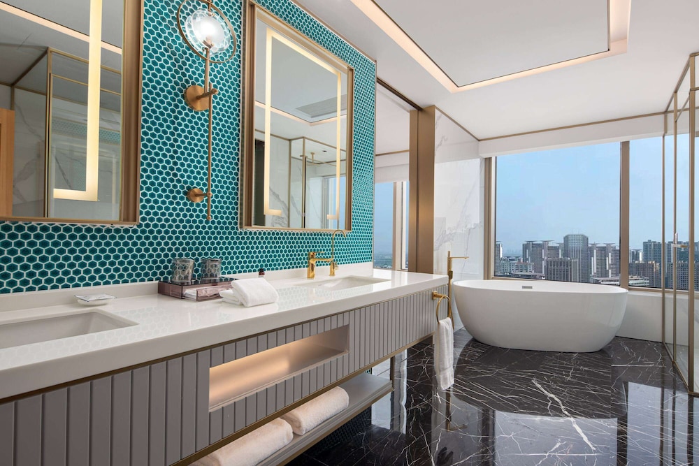 Wyndham Hangzhou Linping 43/44