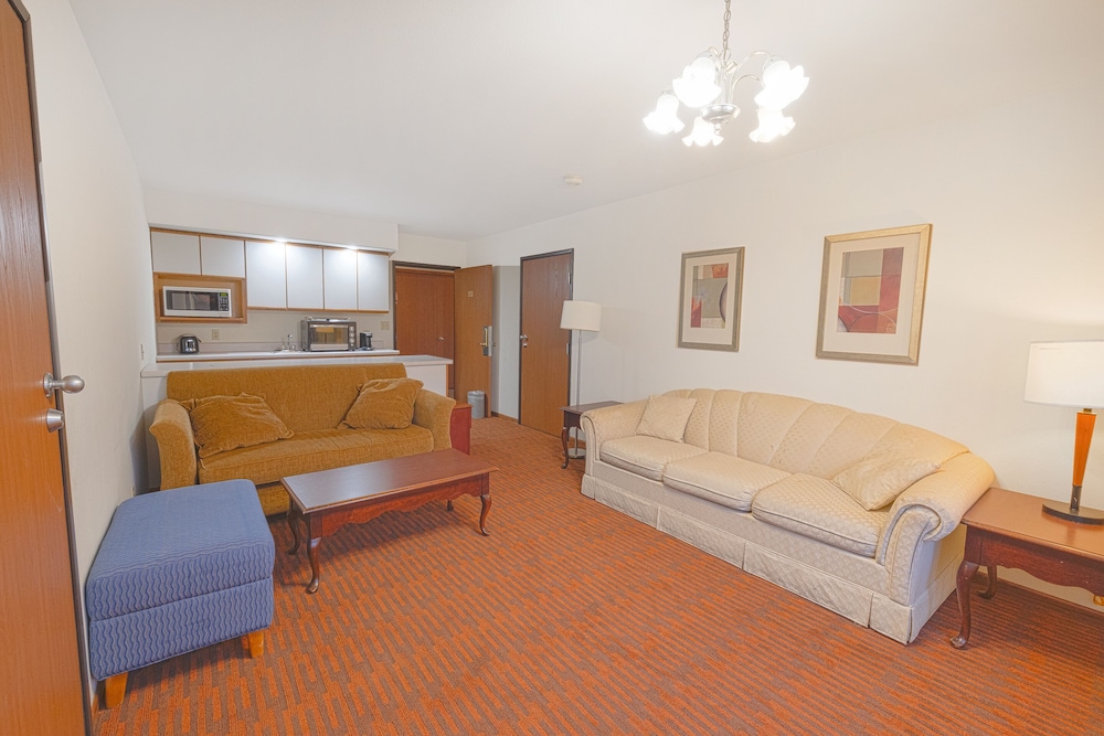 Harlan Inn and Suites By OYO Harlan 34/56