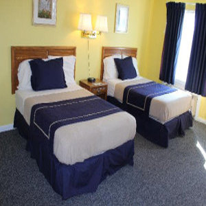 Grand Beach Inn 11/39