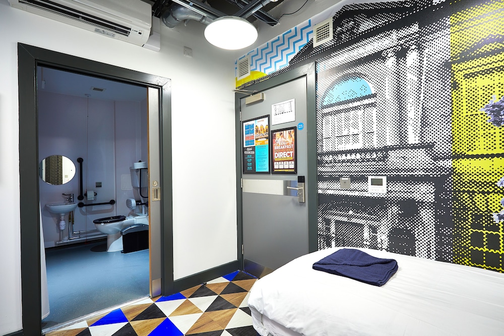 St Christopher S Inn Hostels 49/70