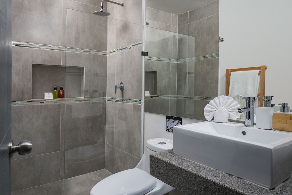 Balkon Boutique Hotel 58/60