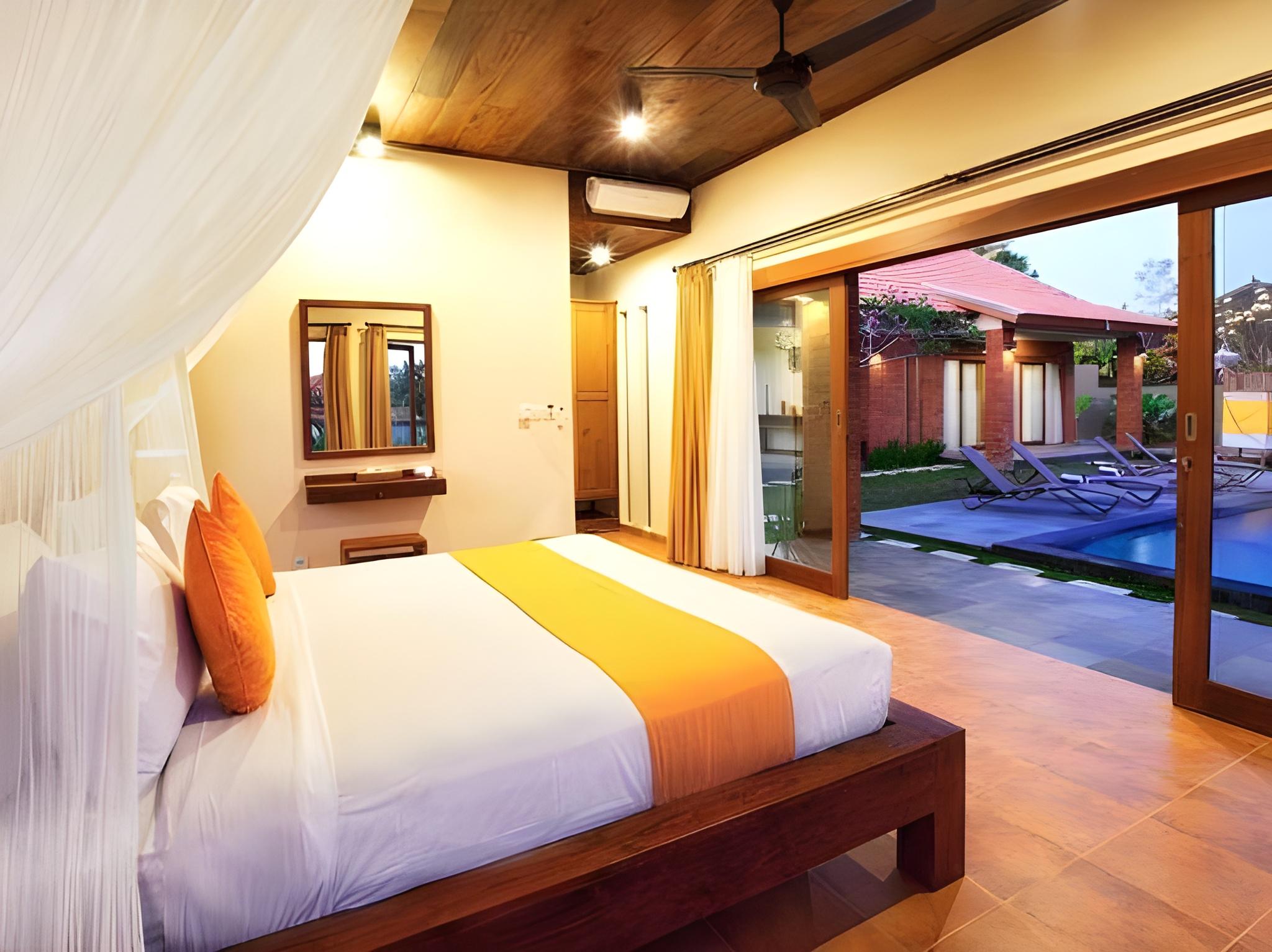 3 Bedrooms, Suite, Villa