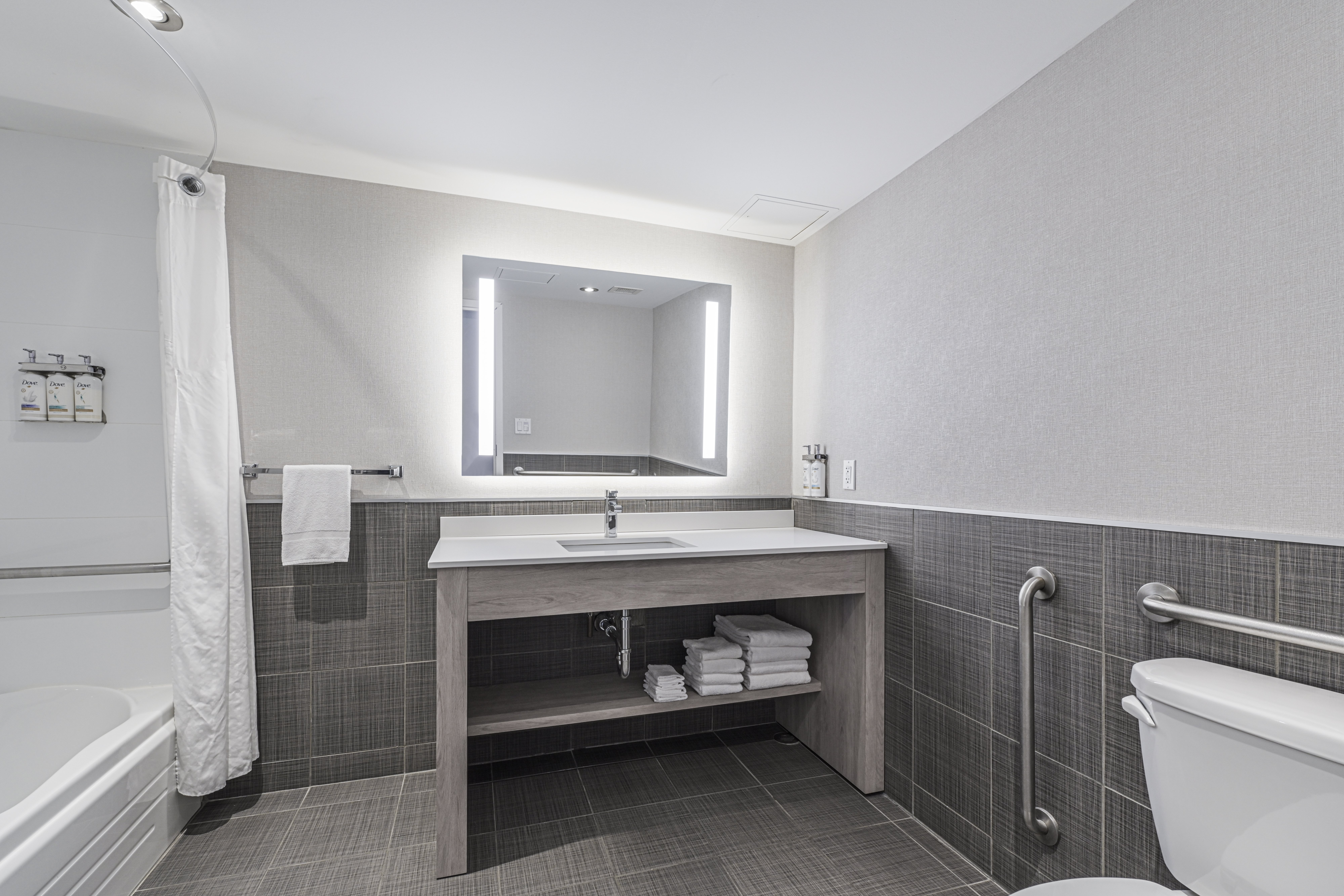 Holiday Inn Saint Hyacinthe 74/74