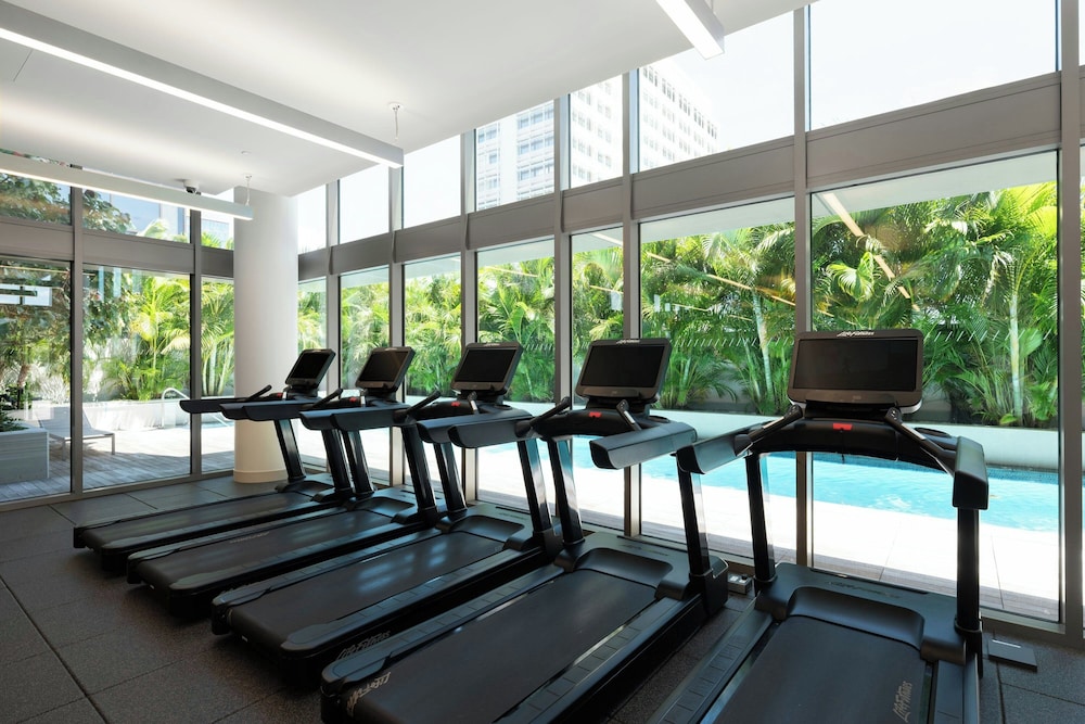 Renaissance Honolulu Hotel & Spa 45/67