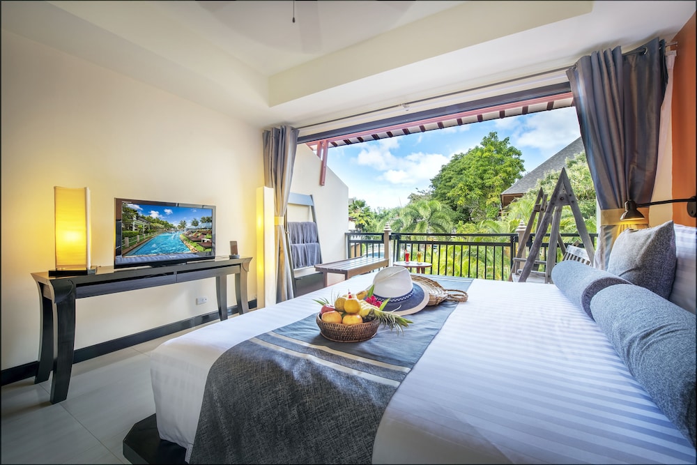 Chada Lanta Beach Resort 8/50