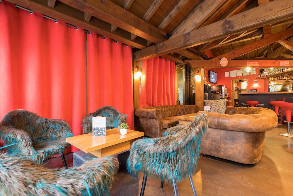 La Maison Rouge 29/50