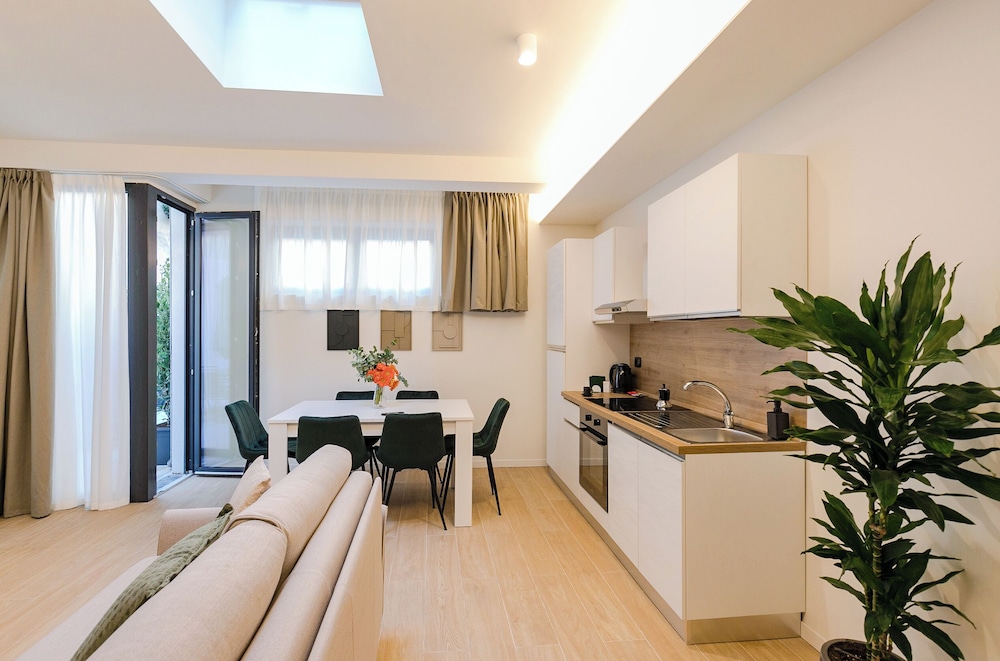 Aiello Hotels - Aparthotel Citylife 13/28