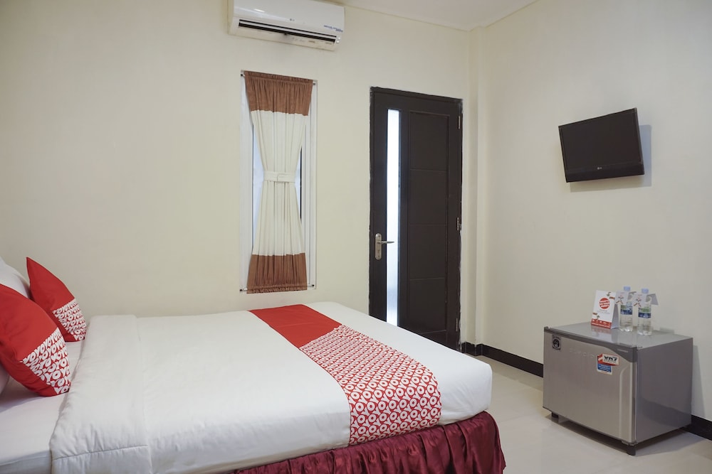 Oyo 409 Pondok Helomi 8/30