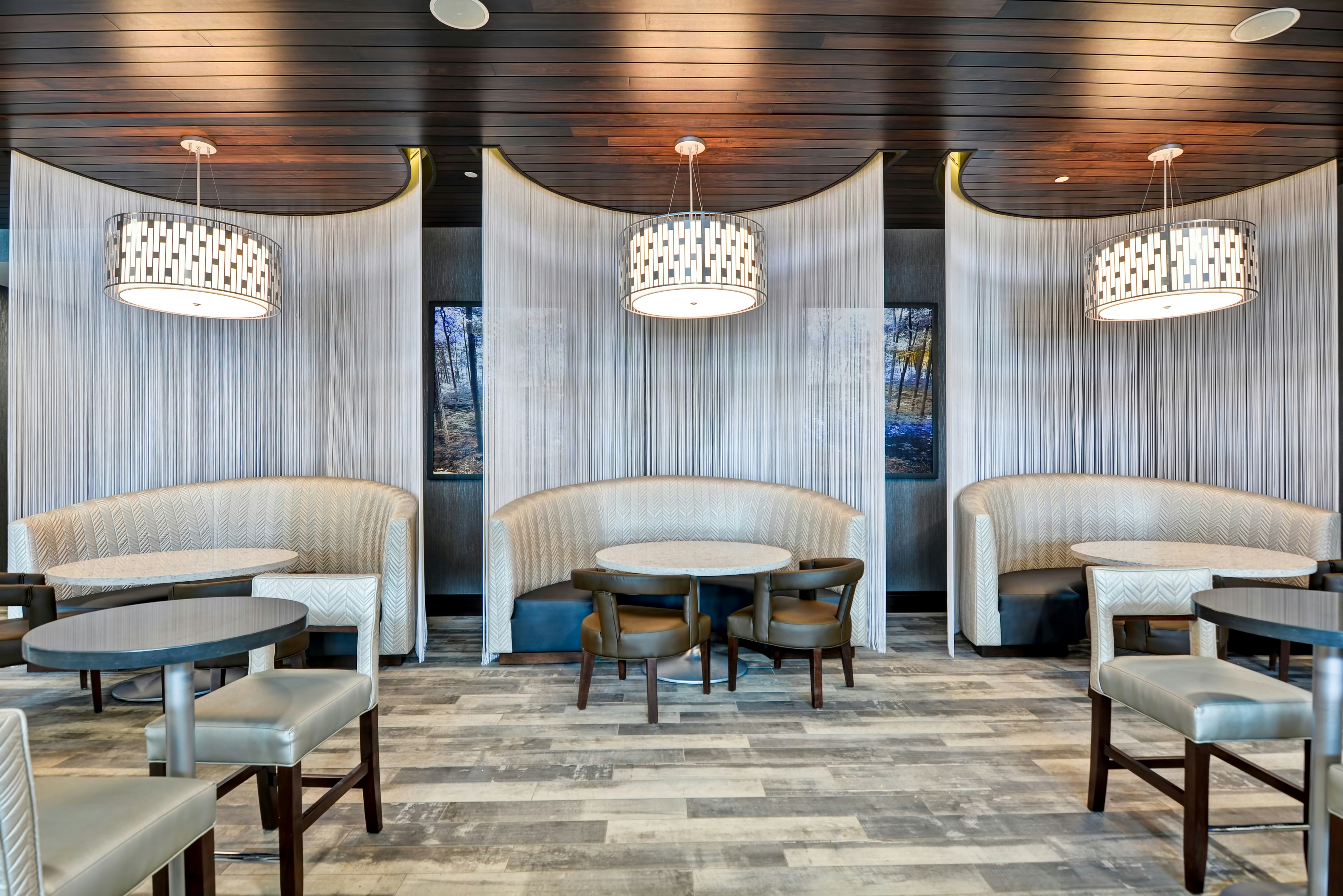 Embassy Suites By Hilton Plainfield Indianapolis Airport 46/70