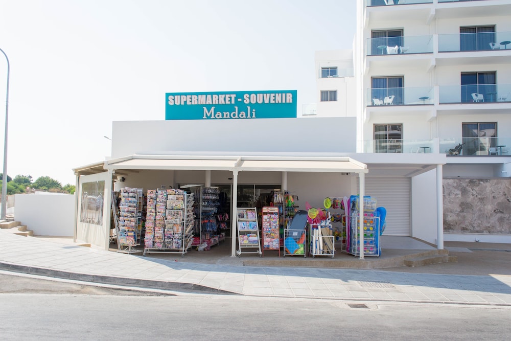 Mandali Hotel in PARALIMNI