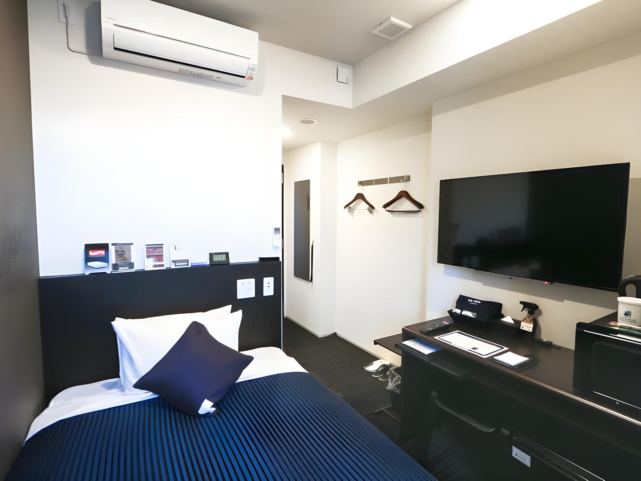 Semi Room, Standard, Single, Semi Double Bed
