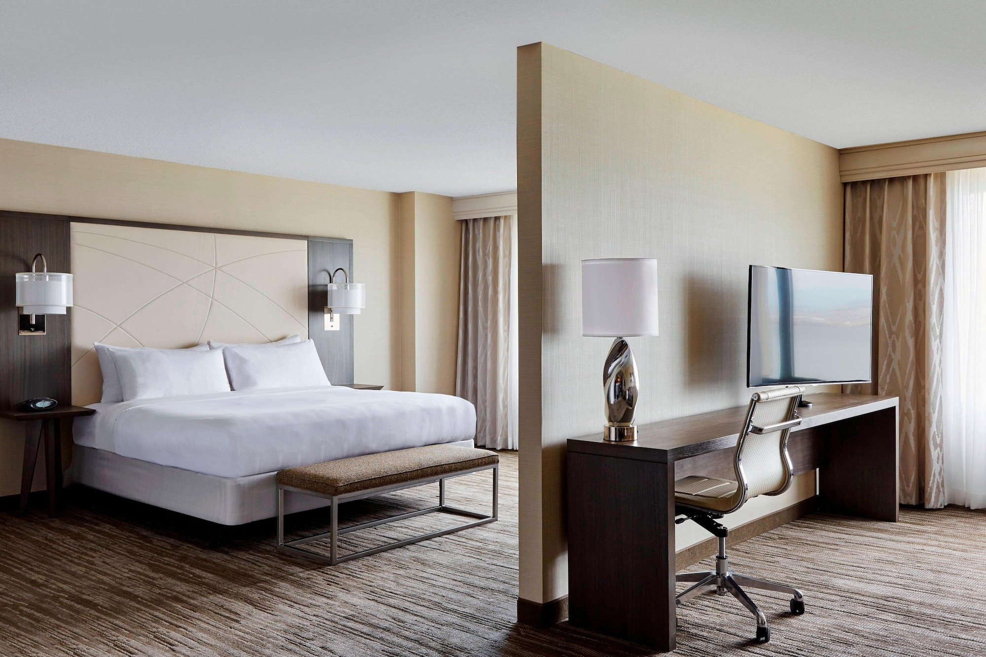 Room at San Francisco Airport Marriott Waterfront, BURLINGAME - CA