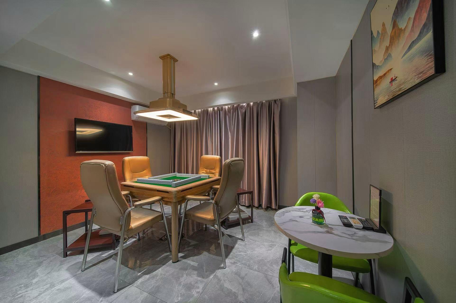 Vienna Hotel Dongguan Nancheng Xiping Metro Station 49/54
