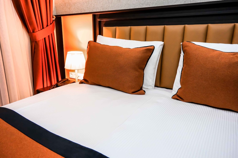Dimen Hotel 22/37