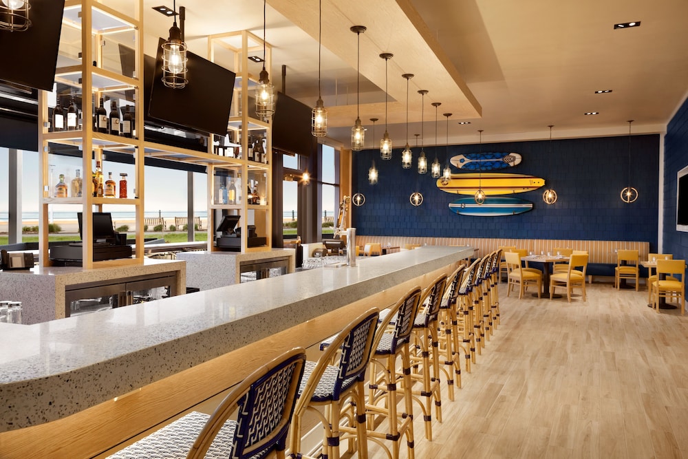 Hyatt House Virginia Beach Oceanfront 25/48