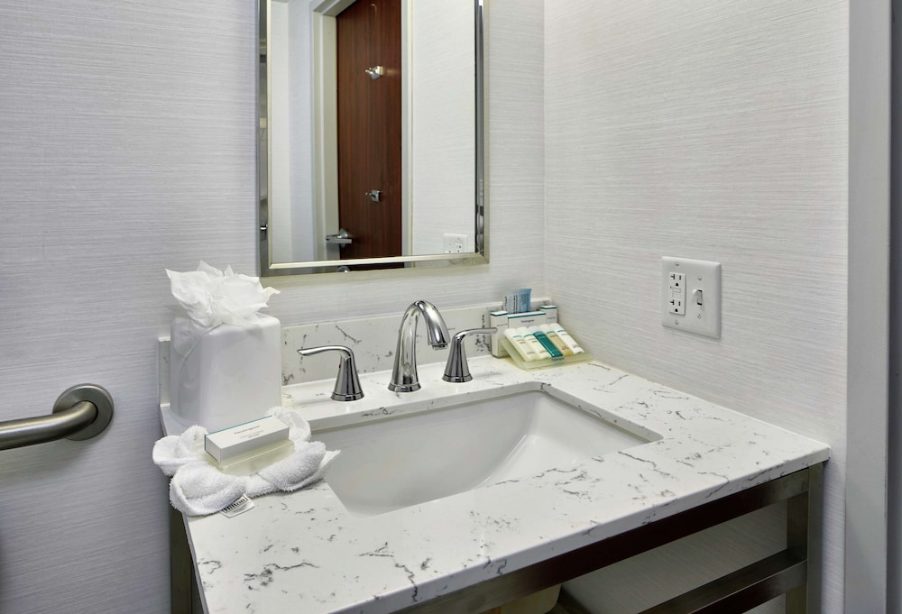 Hilton Garden Inn Columbus/Polaris 14/50