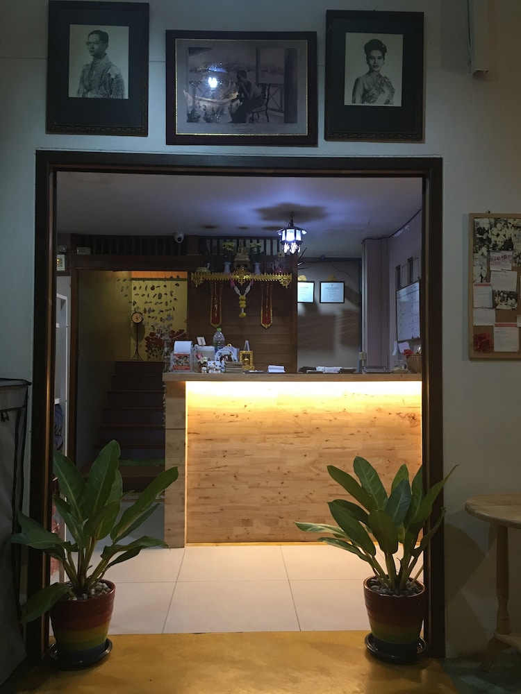 Phunyanuch Hotel 6/50