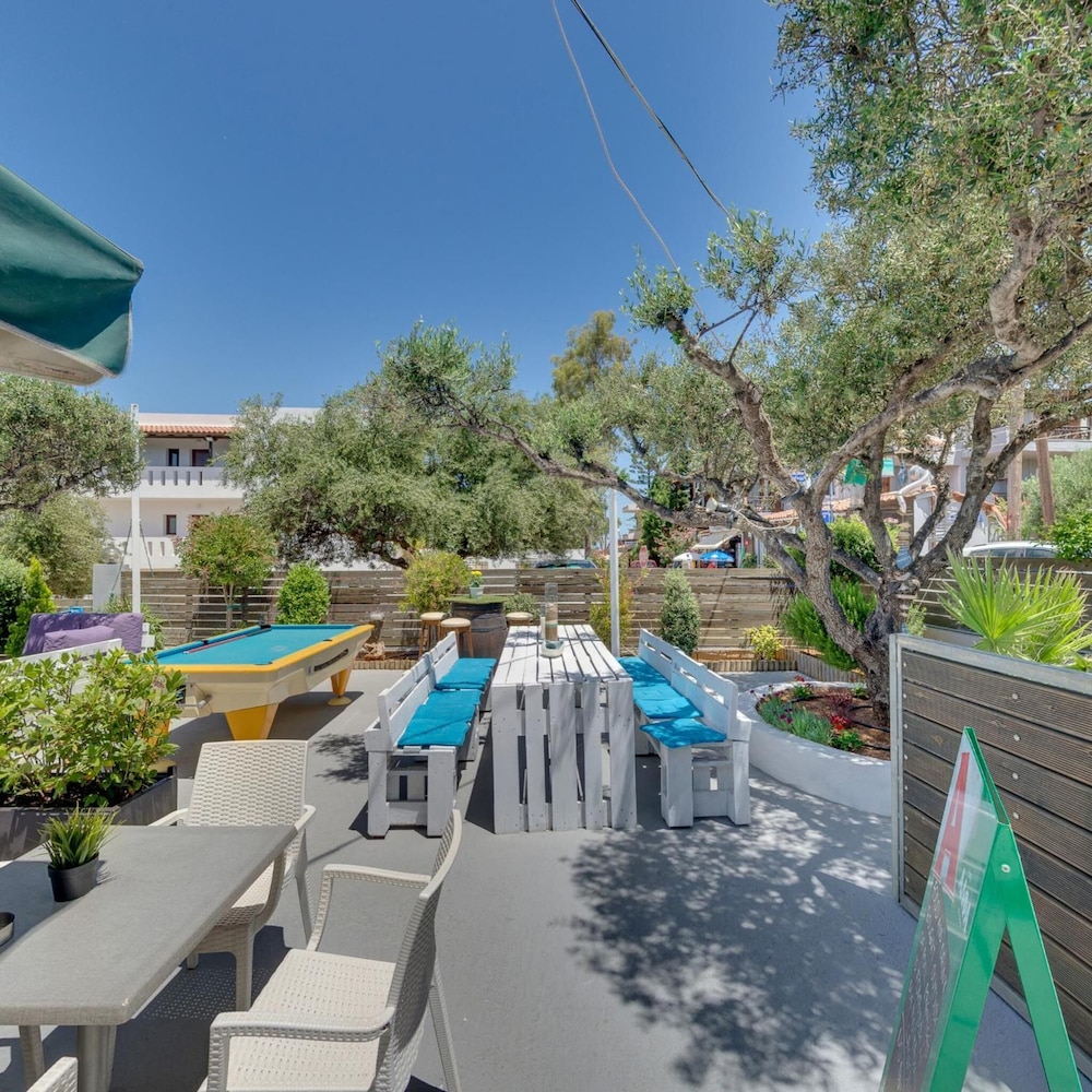 Valentina Apartments 3/36