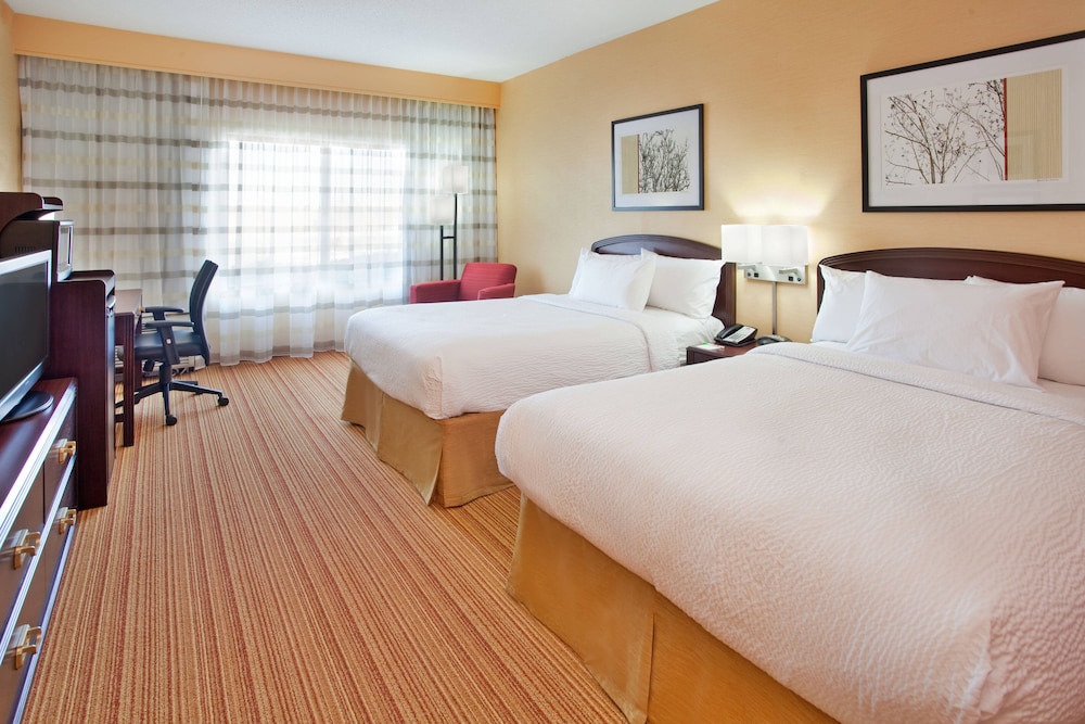 Courtyard by Marriott Chicago Southeast/Hammond 4/26