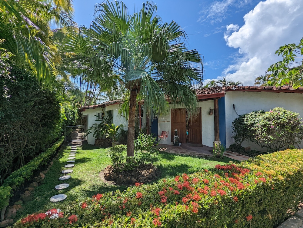 Villa Botero By Casa Mojito 47/50