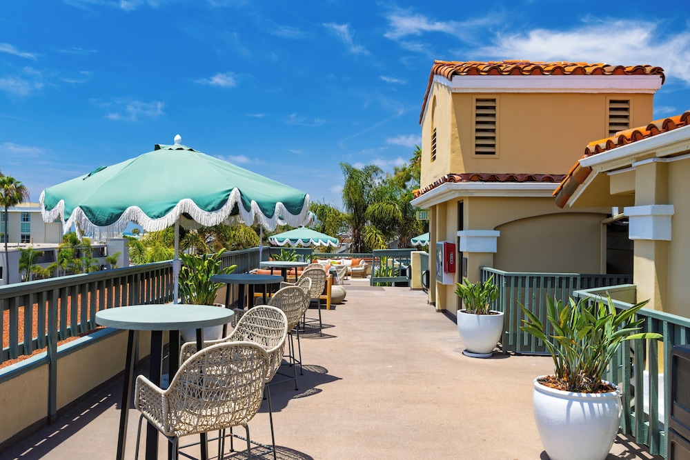 Laguna Brisas A Beach Hotel 43/50