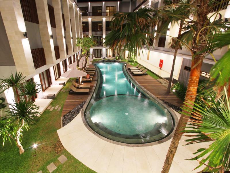 Plus, Deluxe, Bathtub, High Floor