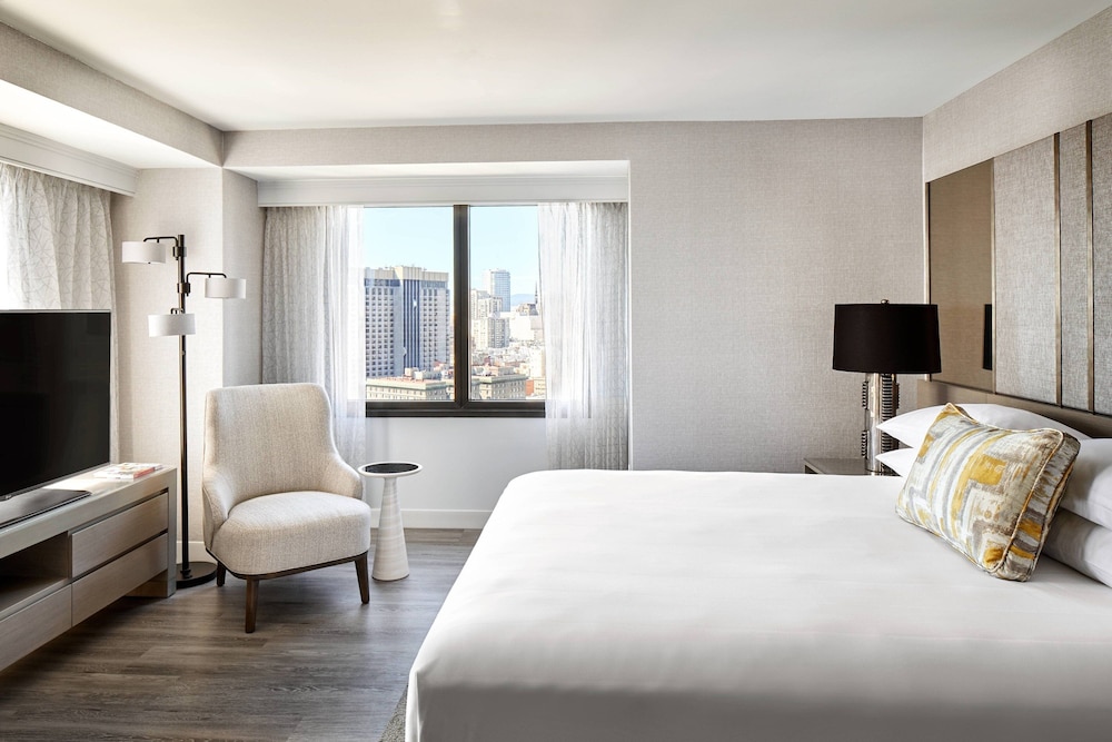 San Francisco Marriott Marquis 9/55