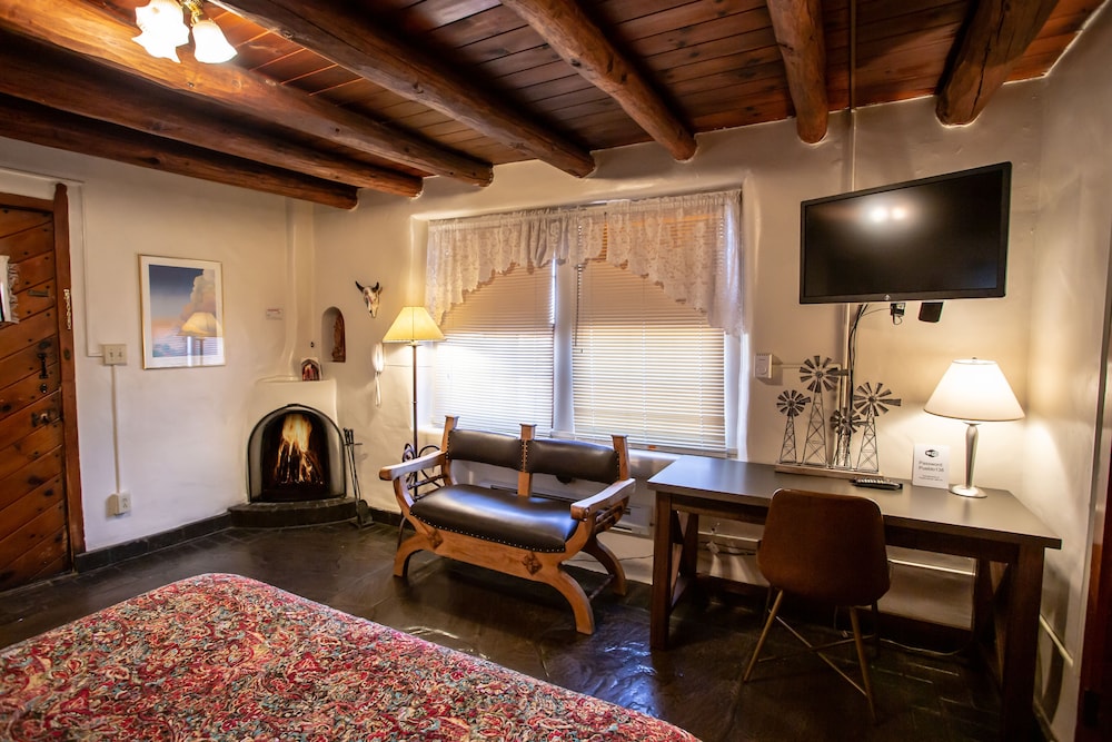 Pueblo Bonito Bed And Breakfast Inn 48/70