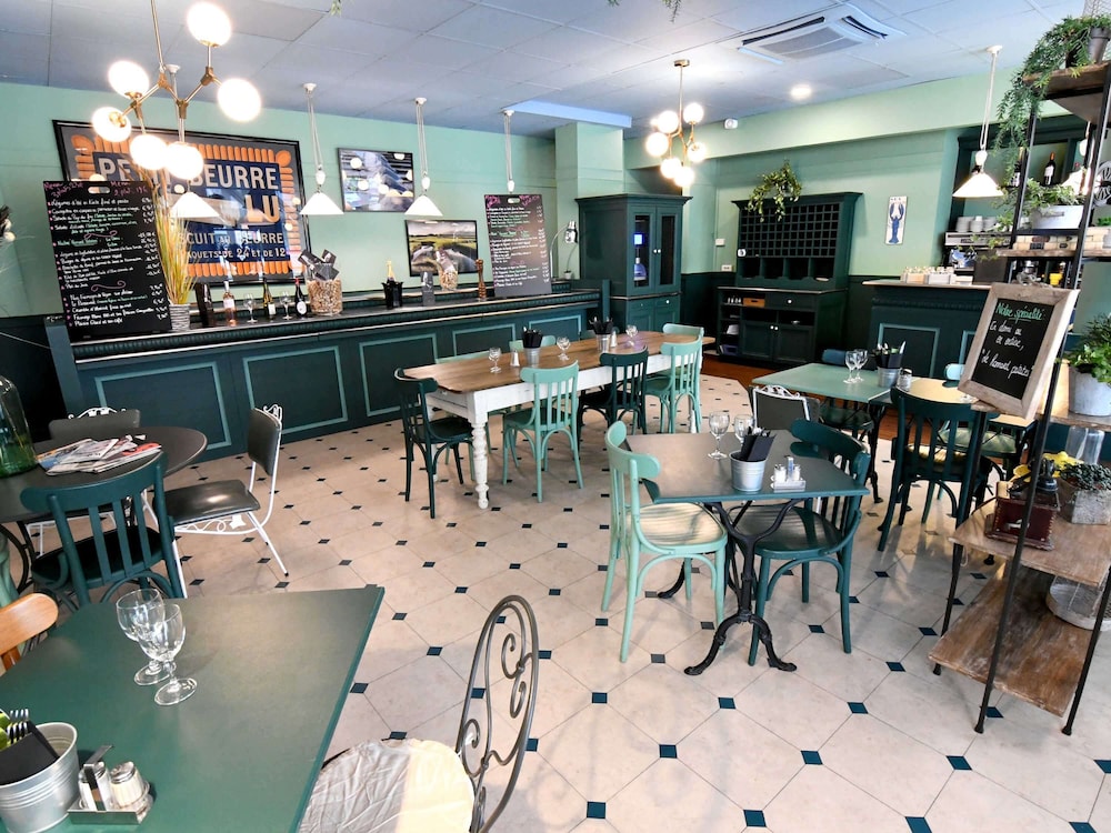Ibis Nantes Saint Herblain 58/73